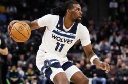开云体育网站入口 -NBA季后赛官宣日再迎强敌,明尼苏达森林狼扳平良机,主帅态度:引发热议,年轻球员获得机会的简单介绍