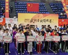 锦标赛巅峰对决!姑苏火箭队险胜钱塘赤兔队,冰球赛场再起波澜;传控打穿防线的简单介绍 锦标赛巅峰对决!姑苏火箭队险胜钱塘赤兔队,冰球赛场再起波澜;传控打穿防线的简单介绍