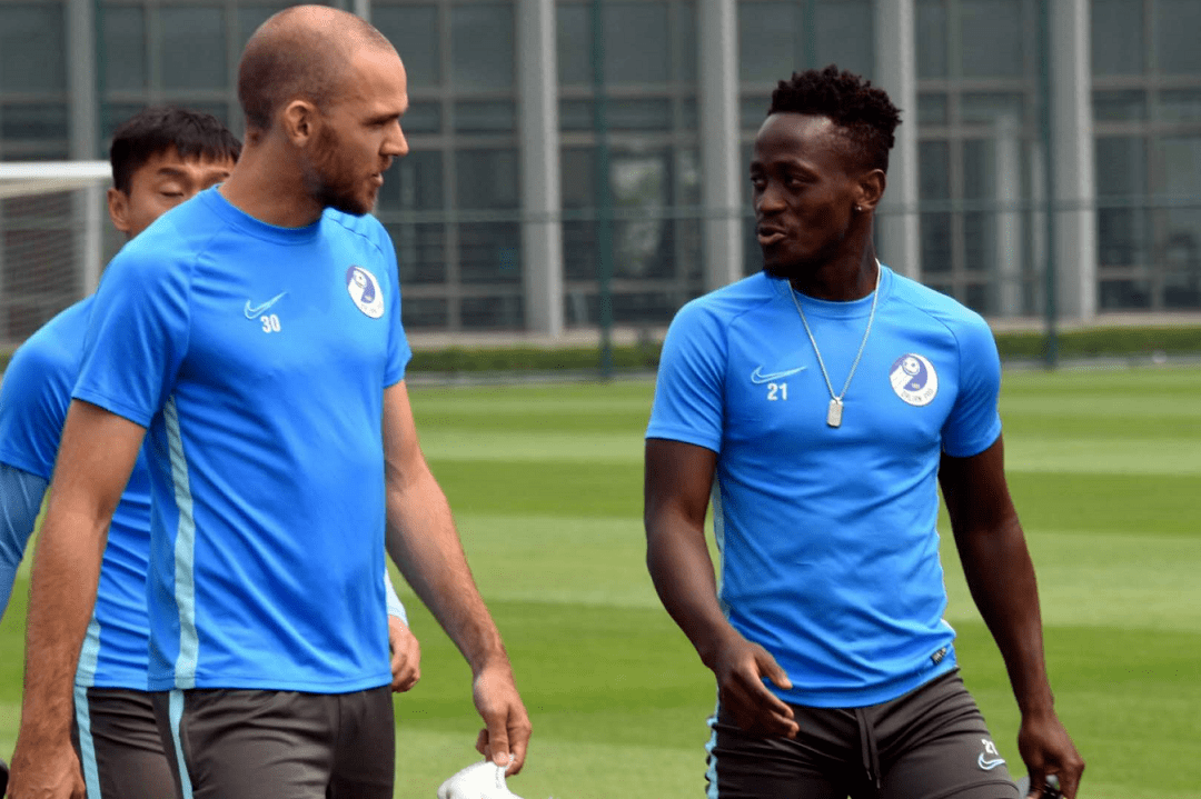 包含尤文图斯发布备战花絮；今夜豪取连胜；德国杯任务艰巨；阵容厚度经受考验的词条